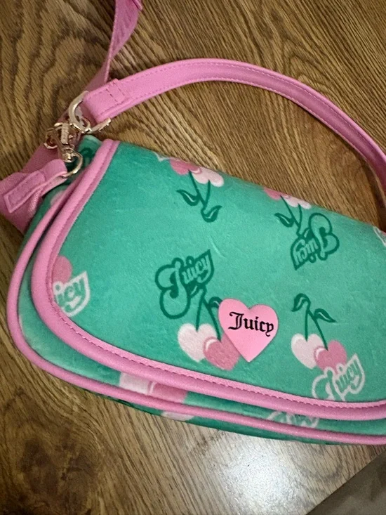 Juicy Couture retro - Picture 2 of 7